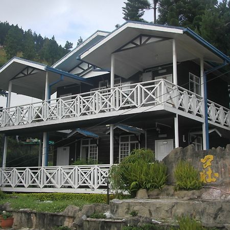 คินาบาลู ไพน์ รีสอร์ท Kundasang ภายนอก รูปภาพ