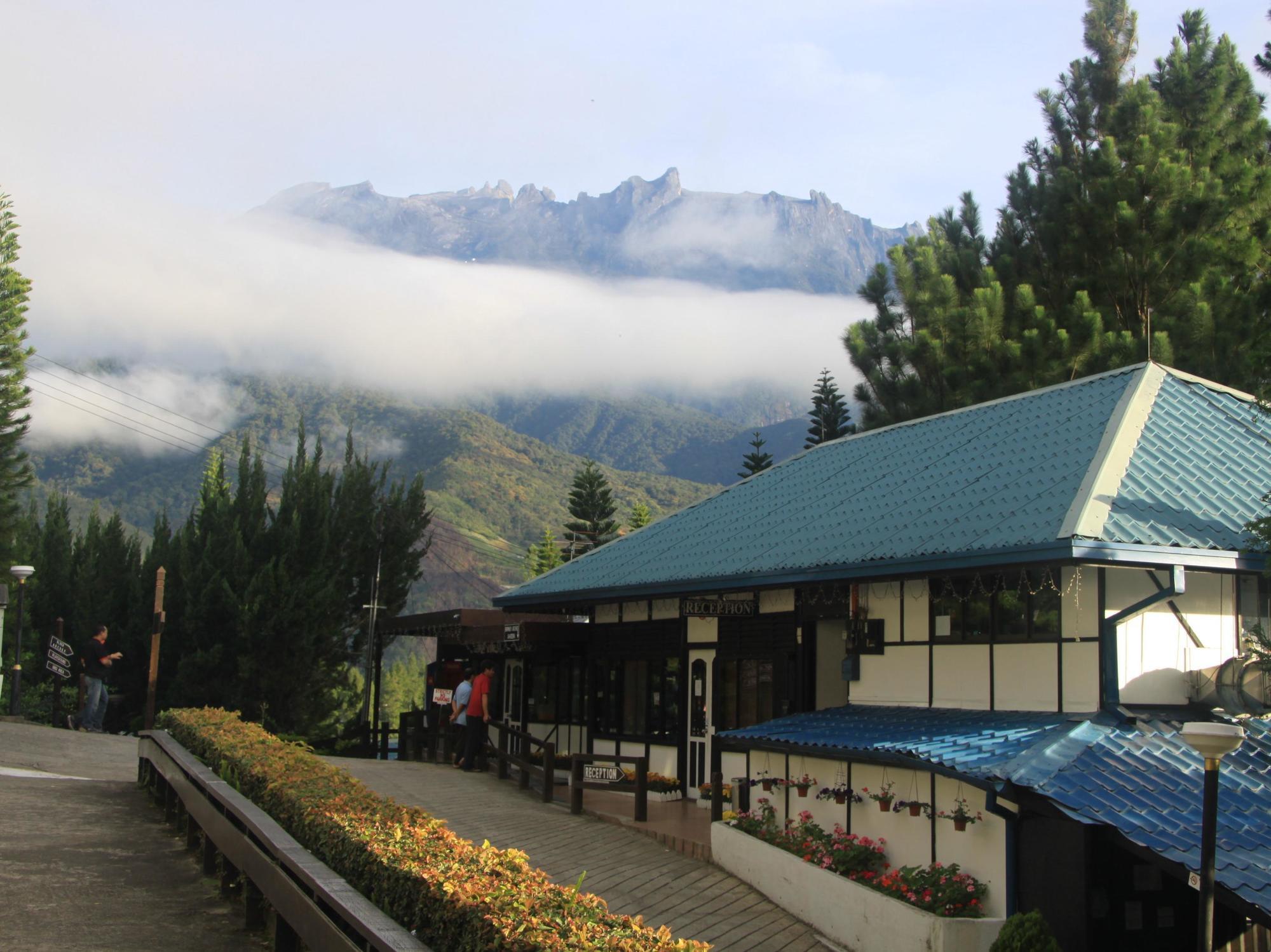คินาบาลู ไพน์ รีสอร์ท Kundasang ภายนอก รูปภาพ